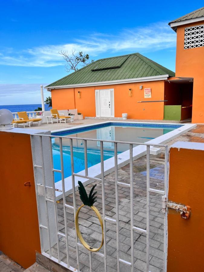 The Villa At Pineapple Cove Боскобел Экстерьер фото